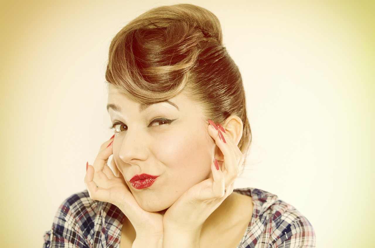 Mujer con cuidados para el cabello